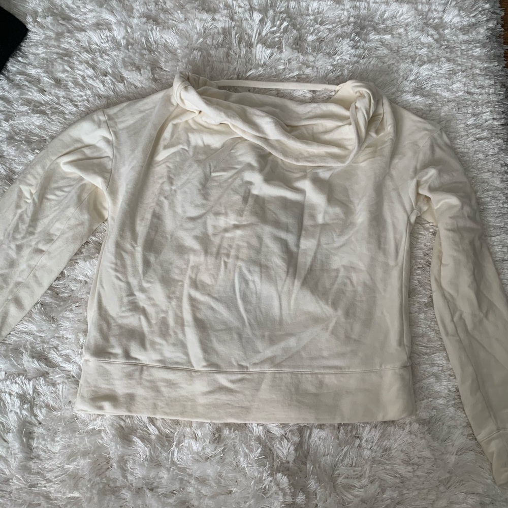 alo sweater